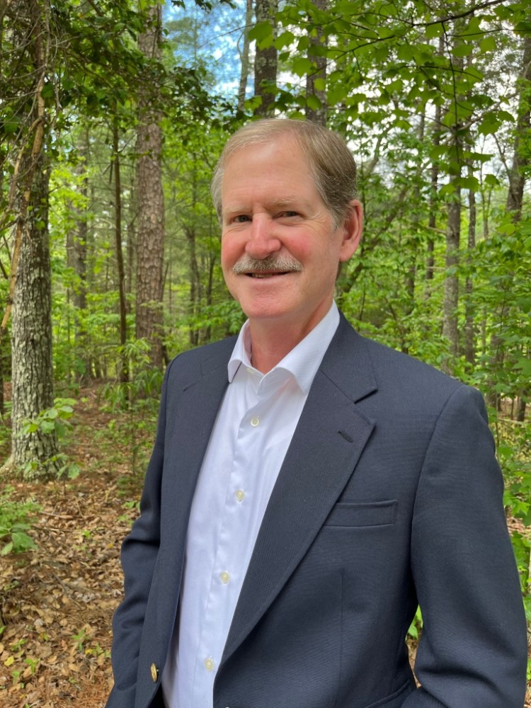 Benton Brinkley, Broker-in-Charge